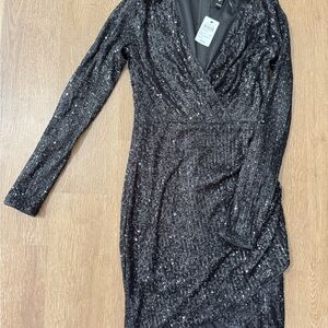 Windsor Twinkle In Sequin Long Sleeve Wrap Dress New With Tags